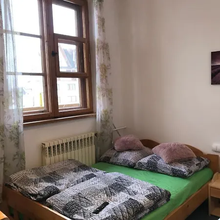 Appartement A3apartament 2 Pokojowy Aneks Kuchenny 2 Lazienki Na Korytarzu Wspolne Z Innymi Goscmi Zakopane