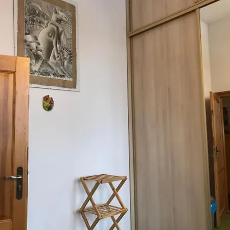 A3apartament 2 Pokojowy Aneks Kuchenny 2 Lazienki Na Korytarzu Wspolne Z Innymi Goscmi Zakopane