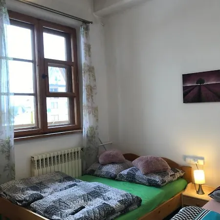 Appartement A3apartament 2 Pokojowy Aneks Kuchenny 2 Lazienki Na Korytarzu Wspolne Z Innymi Goscmi *