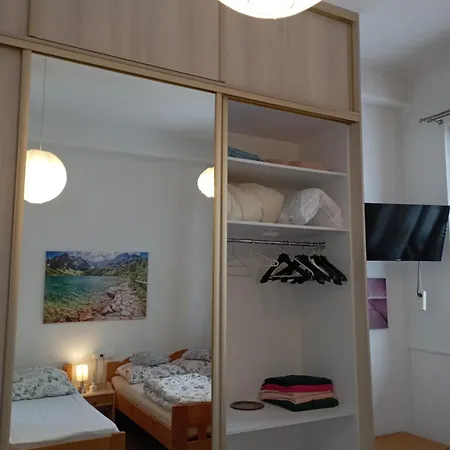 Appartement A3apartament 2 Pokojowy Aneks Kuchenny 2 Lazienki Wlasne Na Korytarzu Jumper Na Termach Dla 2 Osob Gratis Zakopane