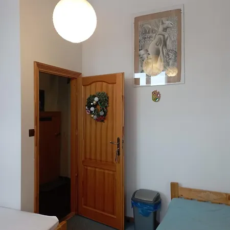 Appartement A3apartament 2 Pokojowy Aneks Kuchenny 2 Lazienki Na Korytarzu Wspolne Z Innymi Goscmi Zakopane