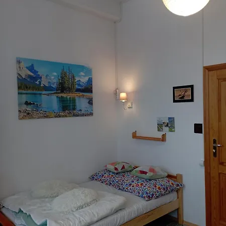 A3apartament 2 Pokojowy Aneks Kuchenny 2 Lazienki Na Korytarzu Wspolne Z Innymi Goscmi