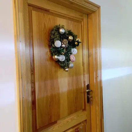 Appartement A3apartament 2 Pokojowy Aneks Kuchenny 2 Lazienki Na Korytarzu Wspolne Z Innymi Goscmi